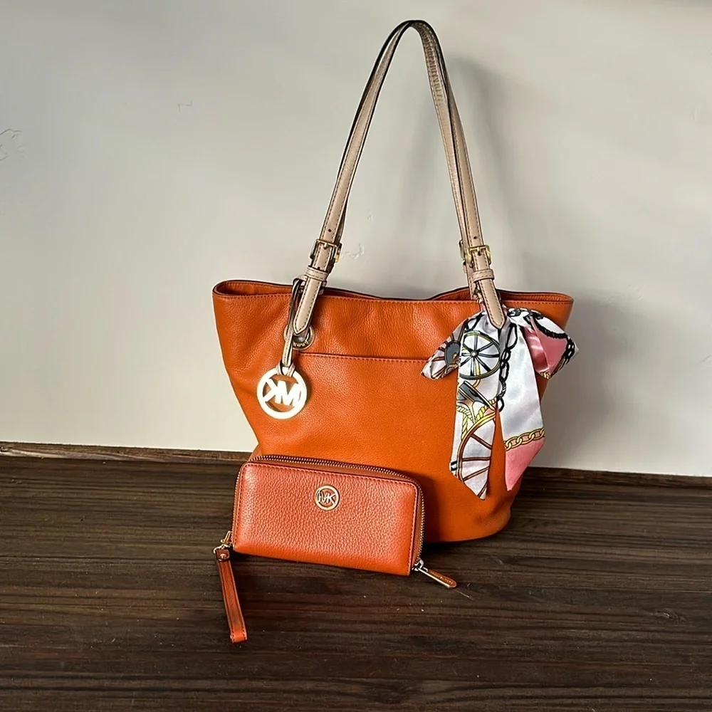 Michael Kors 2 pc Jet Set Orange Pebbled Leather Shoulder bag & wristlet wallet
